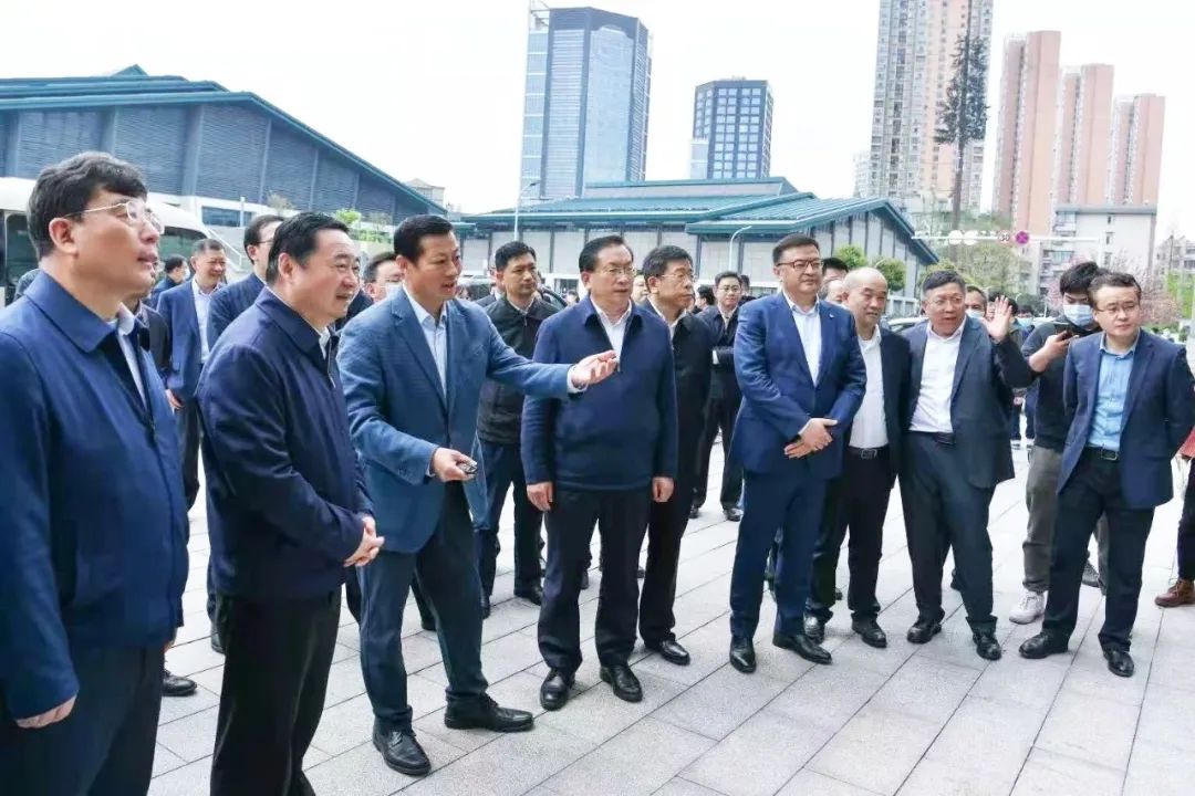 文章附图
